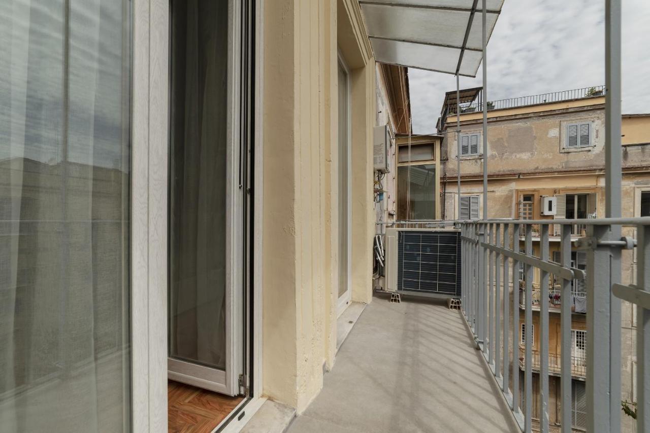 Rione Prati Elegant Apartment With Balcony Rome Bagian luar foto