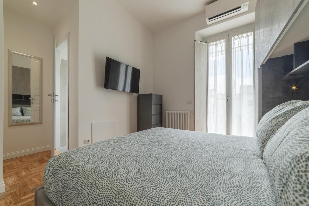 Rione Prati Elegant Apartment With Balcony Rome Bagian luar foto