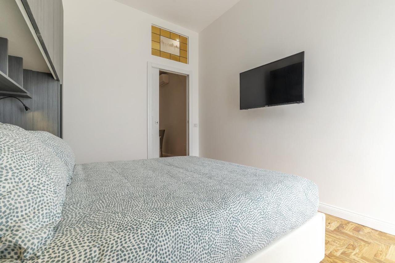 Rione Prati Elegant Apartment With Balcony Rome Bagian luar foto