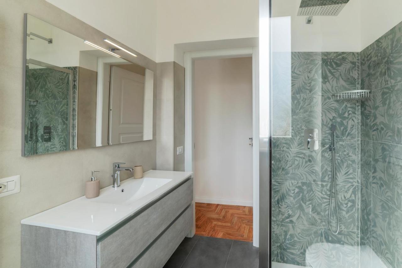 Rione Prati Elegant Apartment With Balcony Rome Bagian luar foto